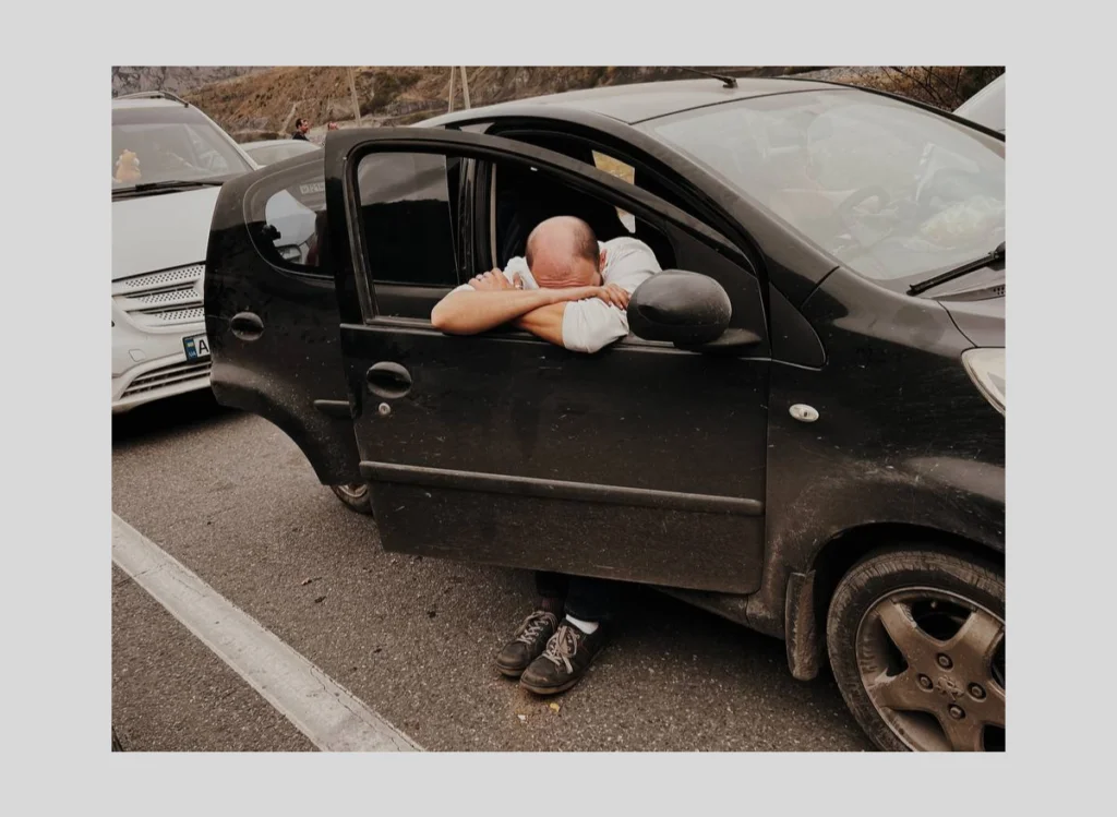 Очередь на&nbsp;КПП «Верхний Ларс». 