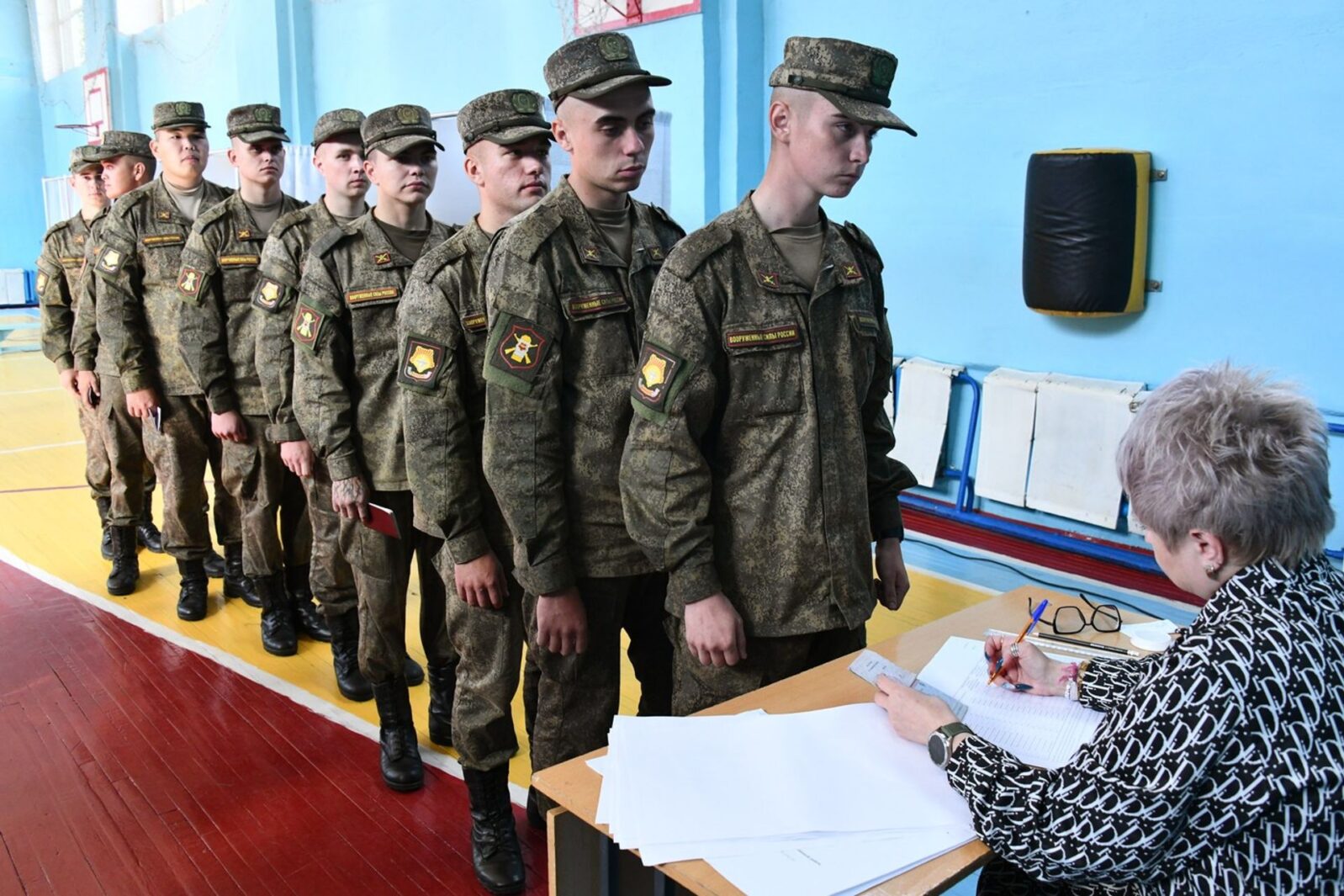 Военнослужащие в&nbsp;Единый день голосования во&nbsp;время выборов губернатора и&nbsp;депутатов Забайкальского края в&nbsp;Чите