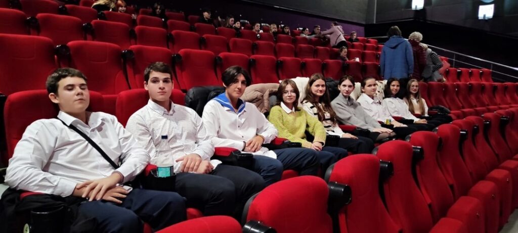 Фильм «Мамино письмо» телеканала «Спас», пропагандирующий отказ от абортов