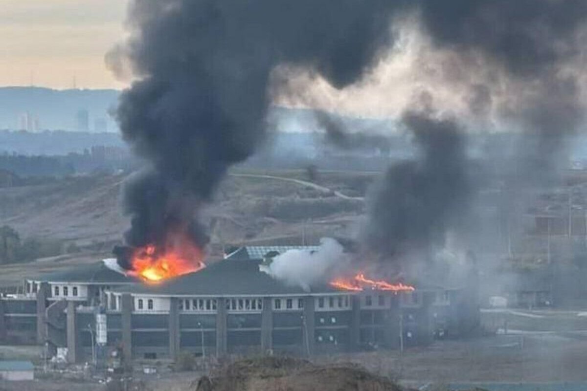 Атака дронов на университет спецназа в Гудермесе в Чечне