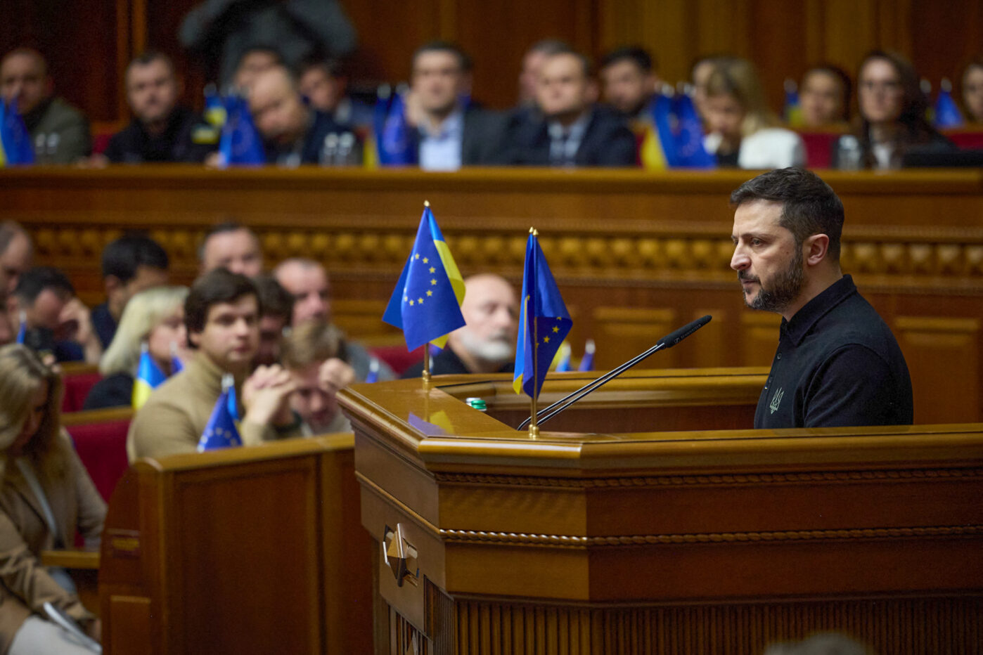 Владимир Зеленский представляет План Победы