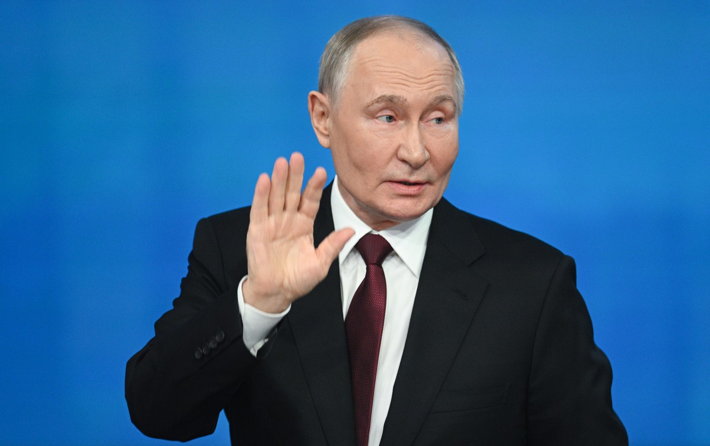 Кремлеботы во «Вконтакте» активно поддерживают заявления Владимира Путина, сделанные им на «Прямой линии»