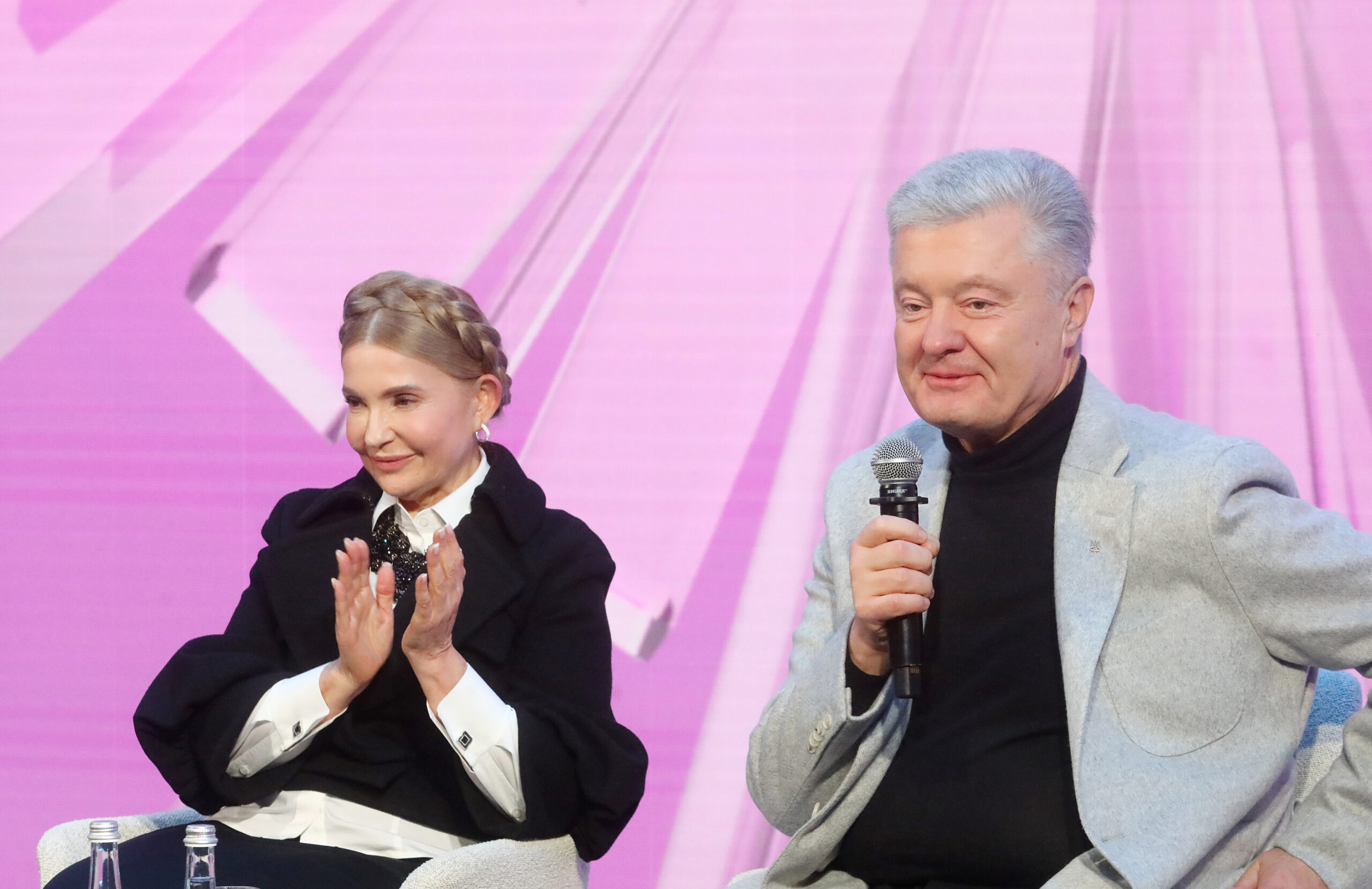 Окружение Дональда Трампа стремится заменить Владимира Зеленского на более лояльного политика