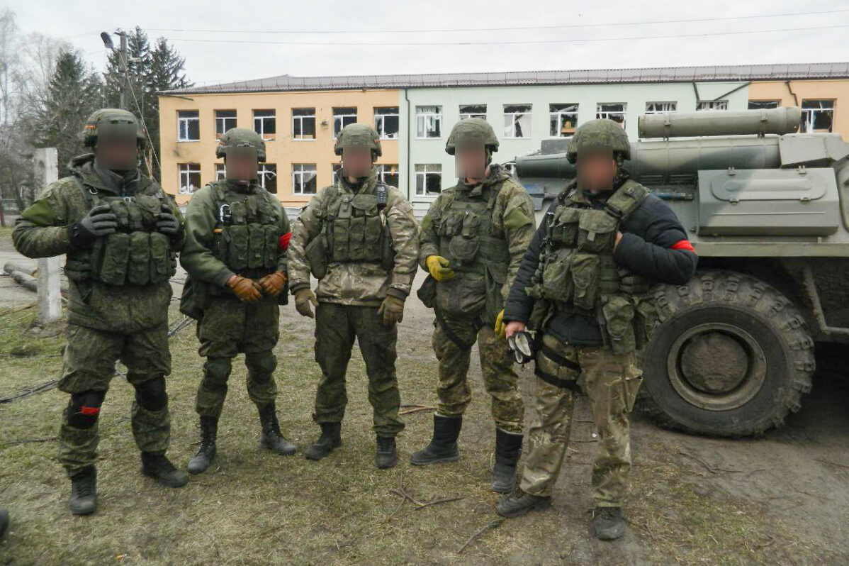 Военные хотят мира, не понимают целей «СВО» и ждут её завершения — исследование «Вёрстки»