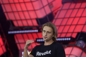 Николай Сторонский, основатель и&nbsp;генеральный директор Revolut, выступает на&nbsp;Web Summit, технологической конференции, в&nbsp;Рио-де-Жанейро