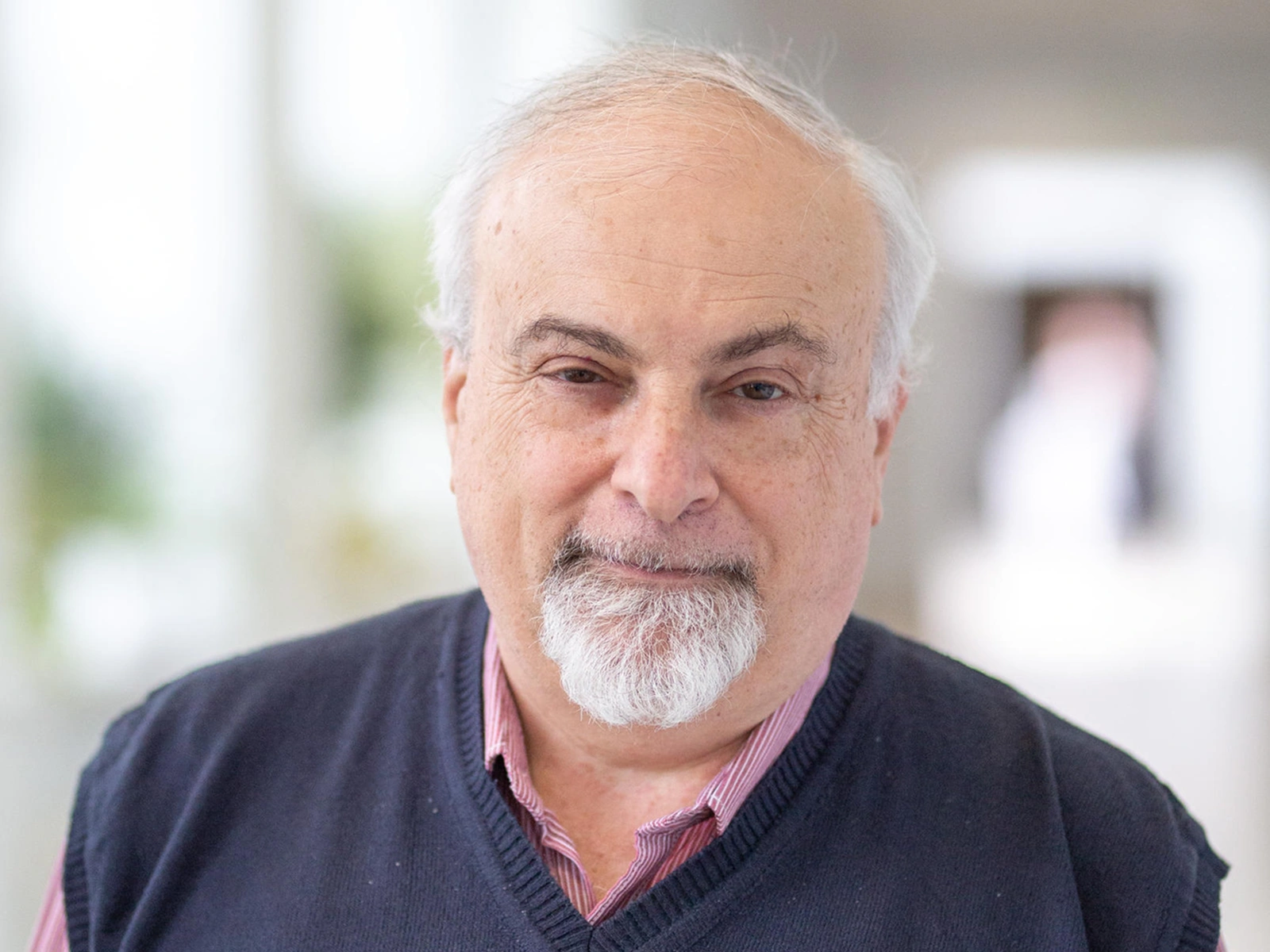 У отца Леонида Волкова прошёл обыск