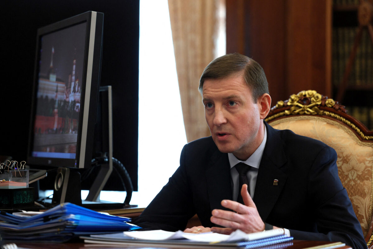 Первый заместитель председателя Совета Федерации РФ Андрей Турчак на встрече с президентом Владимиром Путиным в Москве