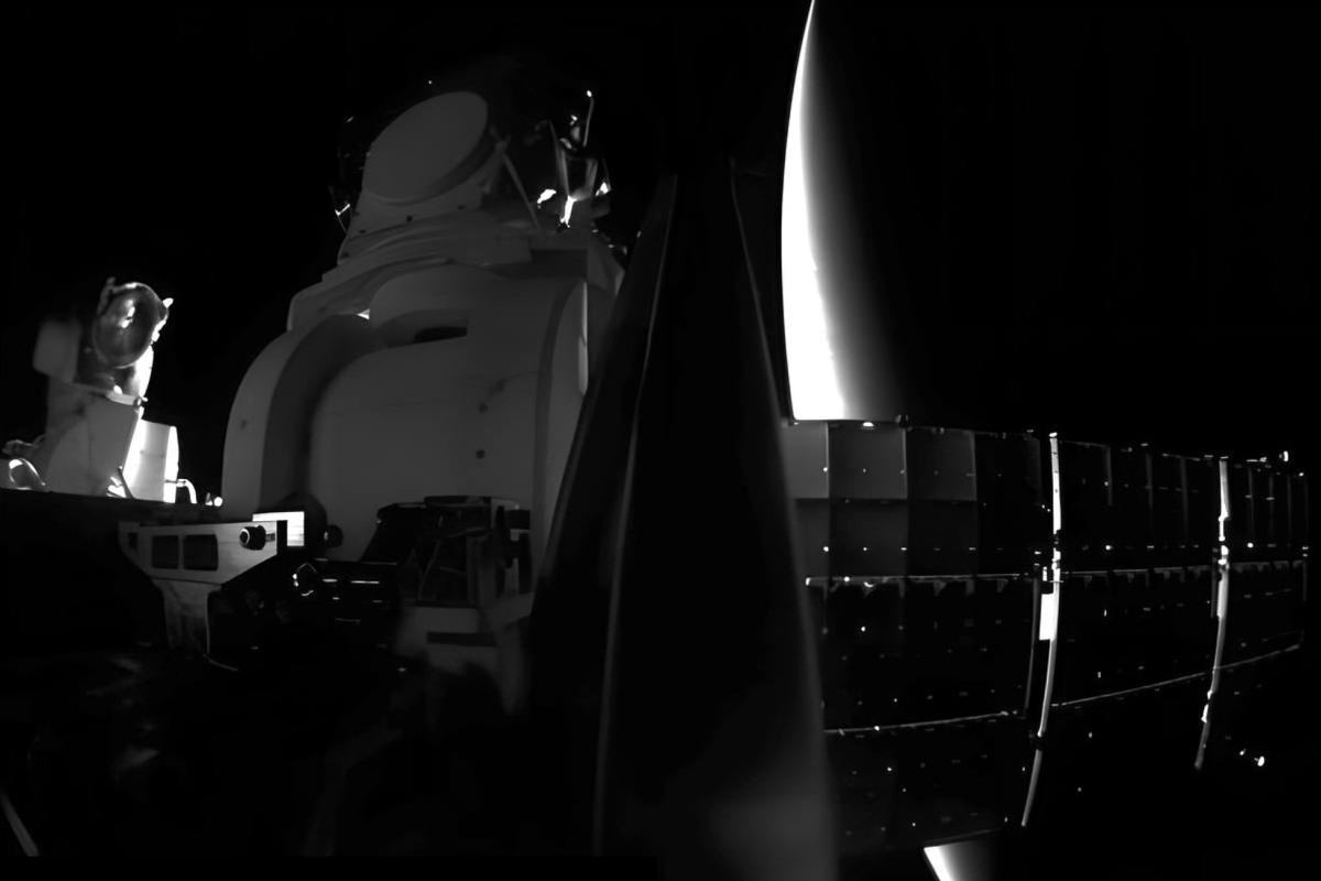 Владимир Путин пообещал к 2027-му создать аналог Starlink Илона Маска, спутниковый интернет «Рассвет»