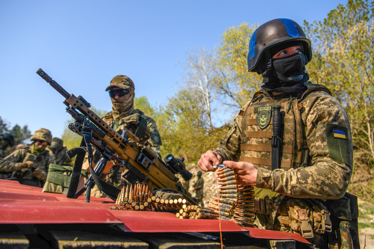 Военнослужащие «Сибирского батальона» принимают участие в военных учениях в Киевской области