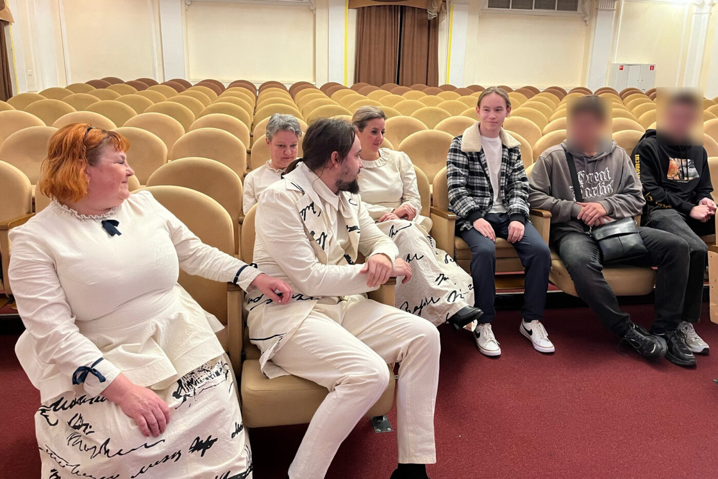 Чувашский театр кукол. Встреча артистов со студентами второго курса журфака ЧГУ