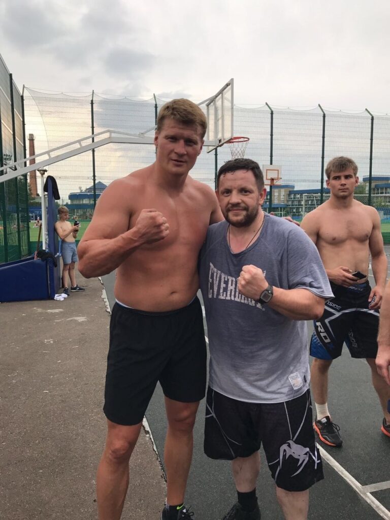 Близкий к ФСБ юрист Андрей Стебенев купил два бизнес-джета за $30 млн: Bombardier – Global Express (RA-73584) и Challenger 850 (RA-67677)