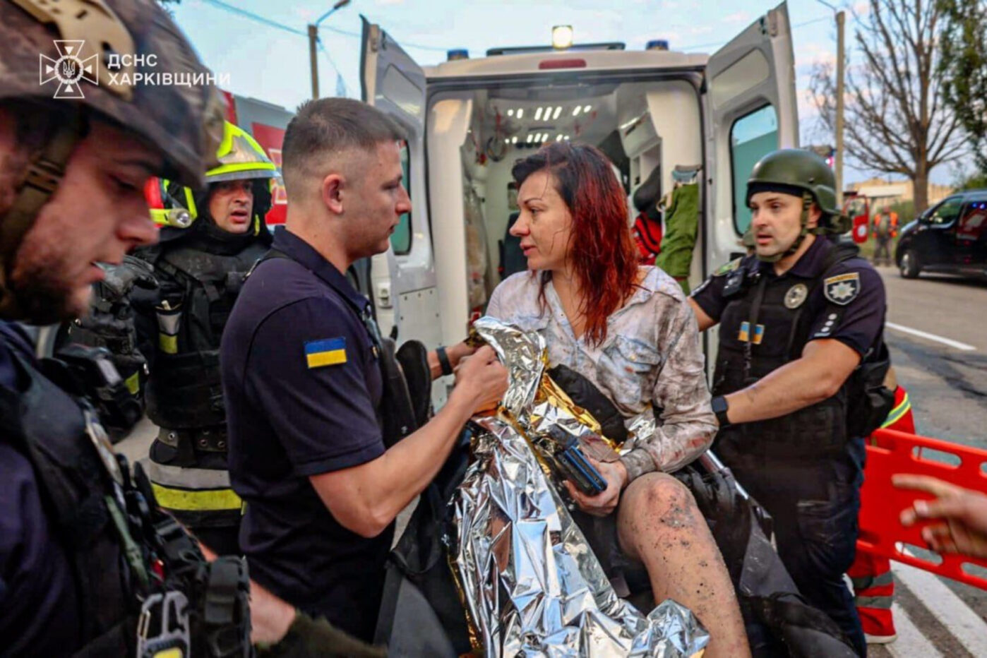 Пострадавшей от&nbsp;удара российским дроном в&nbsp;Харькове оказывается медицинская помощь