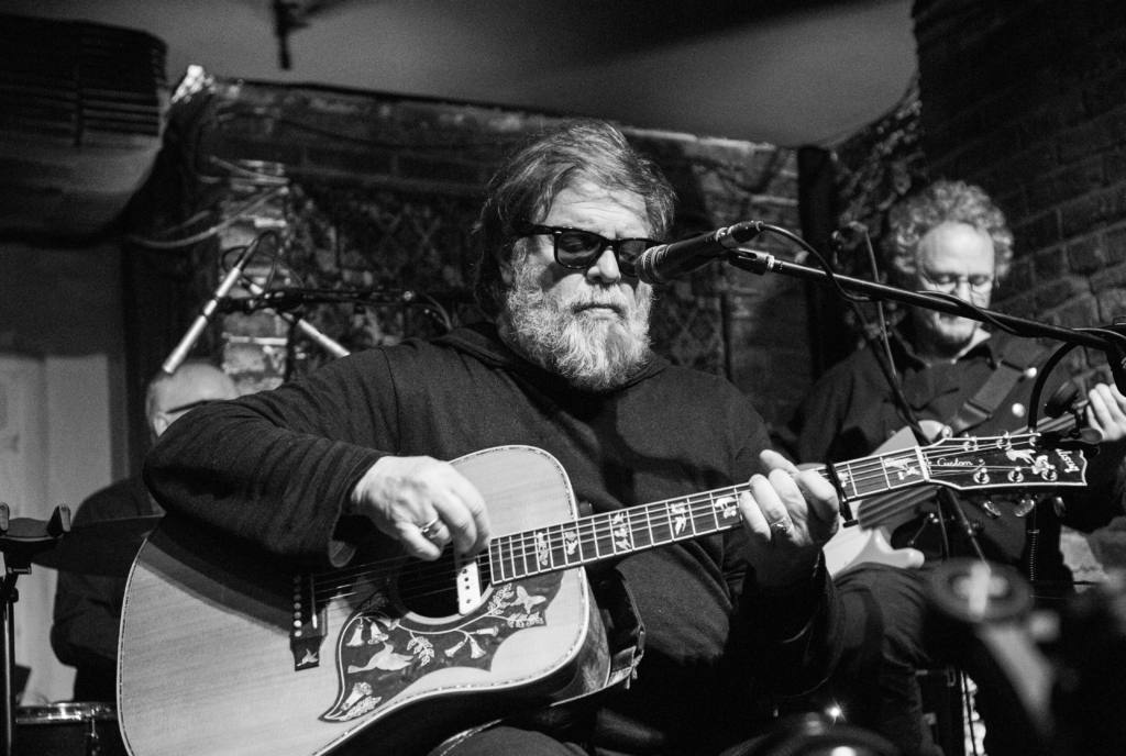 Бориса Гребенщикова будут судить за отсутствие плашки «иноагента»