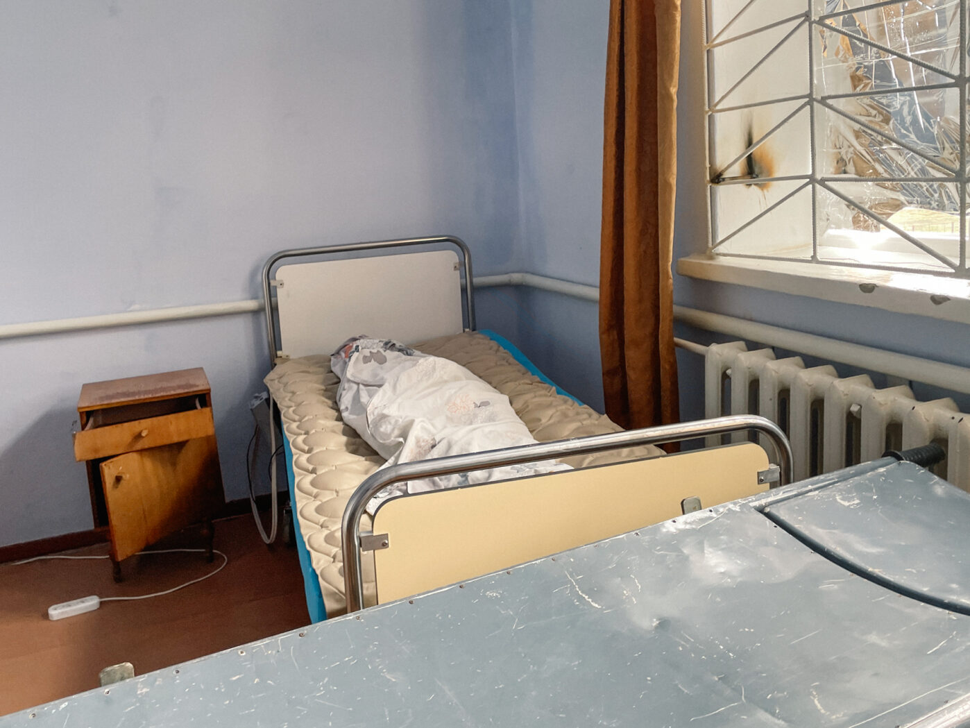 Районная больница в&nbsp;Каланчаке&nbsp;— одно из&nbsp;немногих учреждений, которое работает в&nbsp;оккупации. Школы и&nbsp;предприятия&nbsp;— закрываются