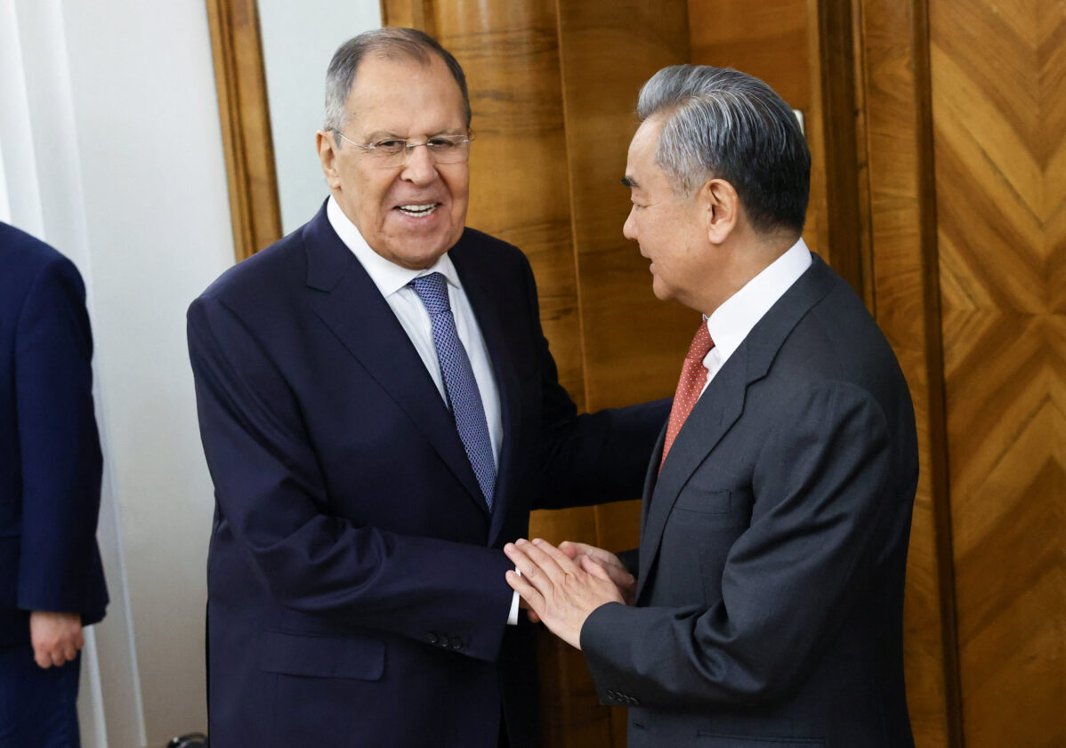 Министр иностранных дел России Сергей Лавров пропускает важные международные встречи после срыва с Путиным и Трампом