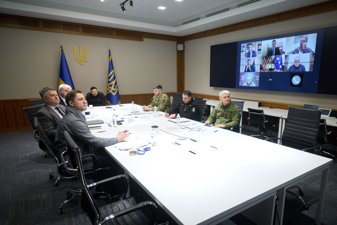 США предлагают Киеву вывести войска из подконтрольной ему части Донбасса. Украина идею отвергает