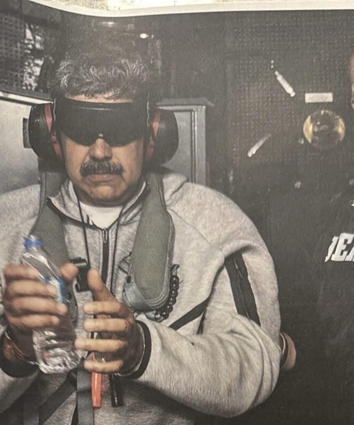 Дональд Трамп заявил об&nbsp;использовании секретного звукового оружия, «дизориентатора», при похищении Мадуро&nbsp;— что о&nbsp;нём известно